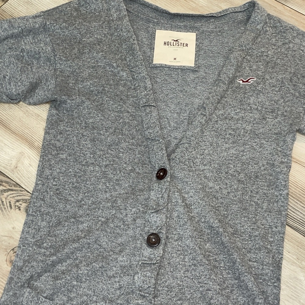 Hollister Women's Gray Button Cardigan Size Medium Y2K‎